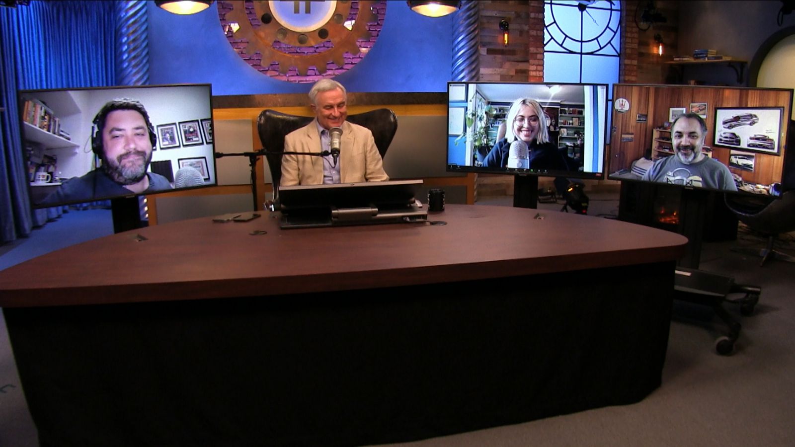 TWiT Extra: DUMBO Trivia & Leo's New Twitch 'Career'