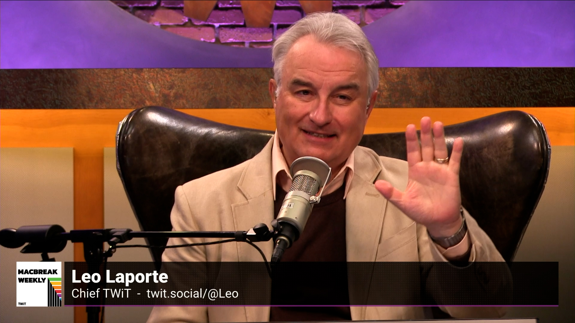 MBW Extra: Pre-Show Banter