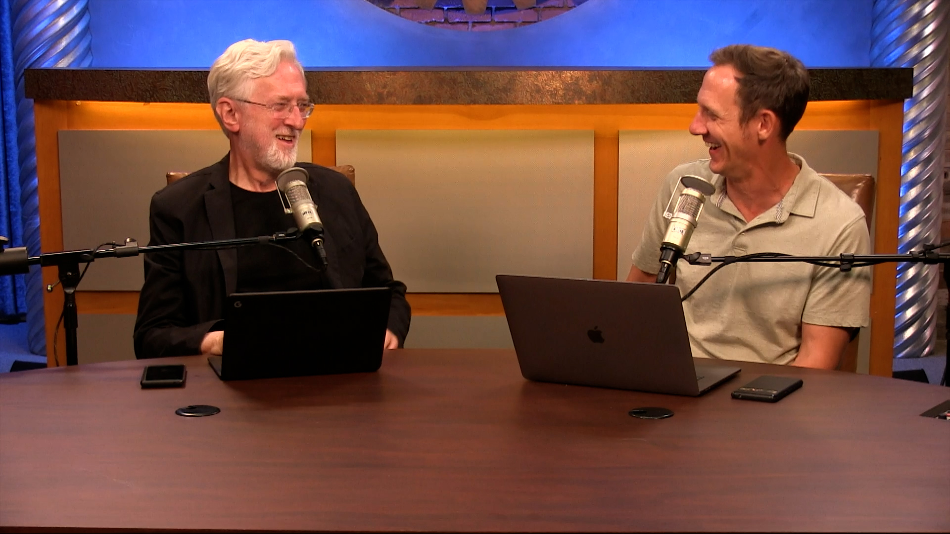 Jeff Jarvis and Jason Howell