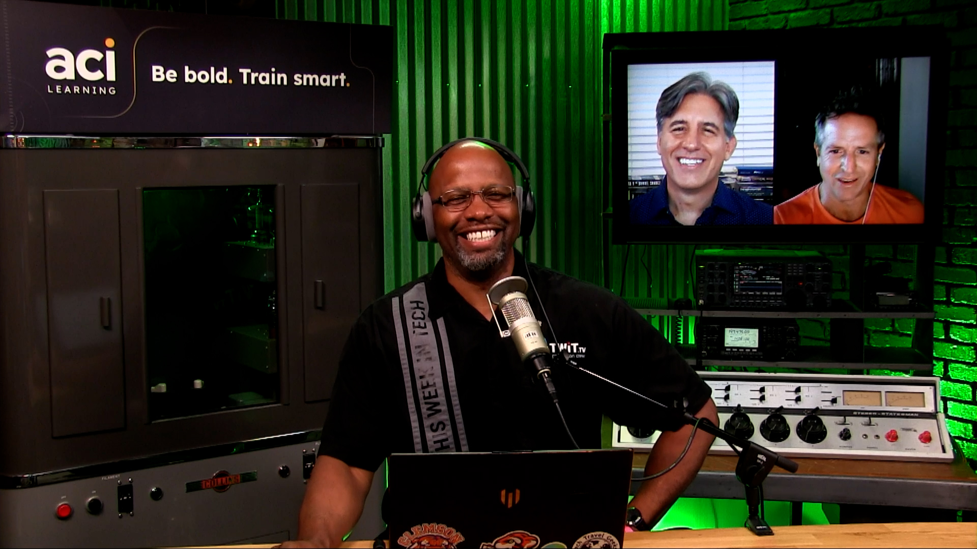 Fireside Chat With Daniel Suarez and Hugh Howey