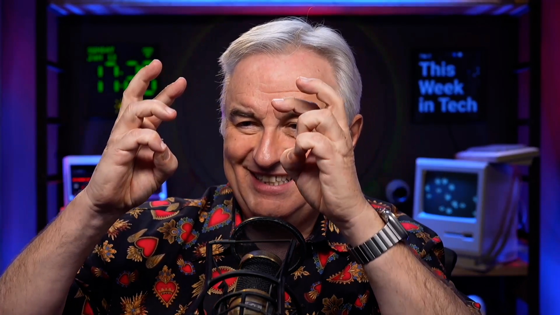 Leo talks with Benito about piano