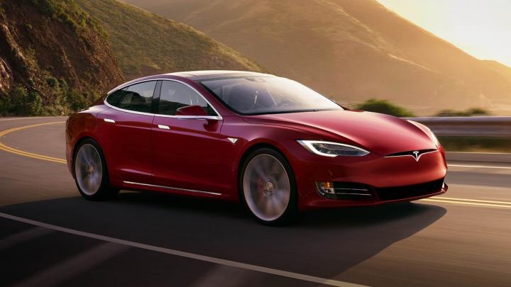 Why Tesla's 'Navigate on Autopilot' is far from Level 5 autonomy