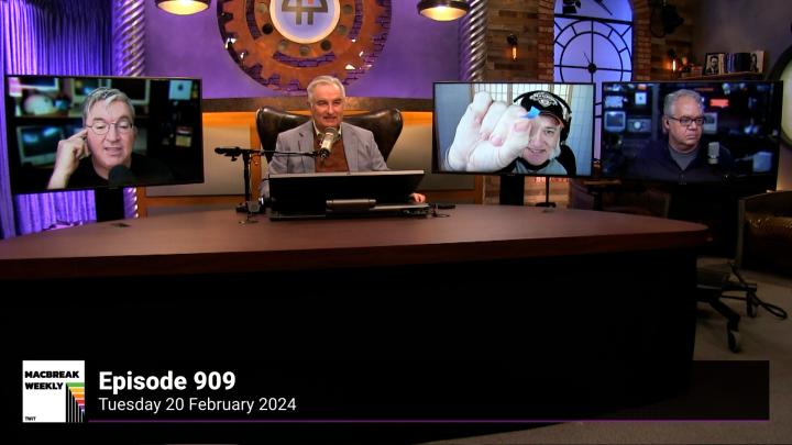 MBW Extra: Leo Is Too Happy For The Fog Machine