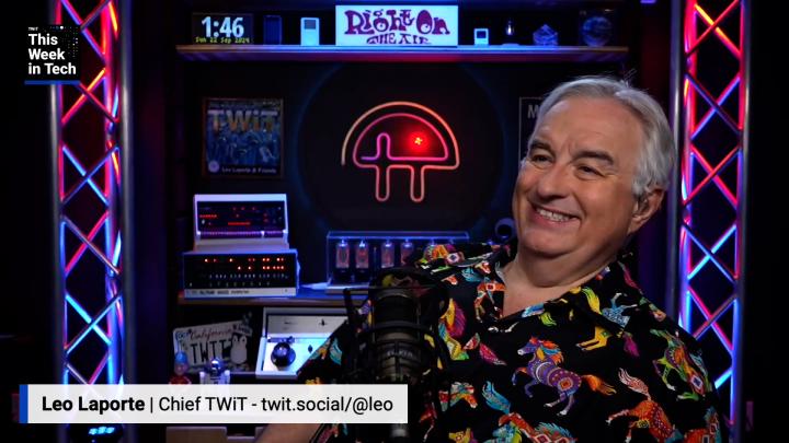 TWiT Extra: Leo Returns From NYC Photowalking